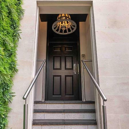 Beautiful Modern 1 Bedroom Apartment, City Centre Bath Bagian luar foto